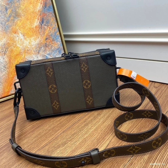 WIS VUITTON TRUNK WALLET LOUIS SOFT 0825